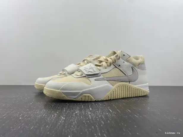 Kickmax THE X TRAVIS SCOTT CUT CHECK FZ8117-003 JORDAN 0325